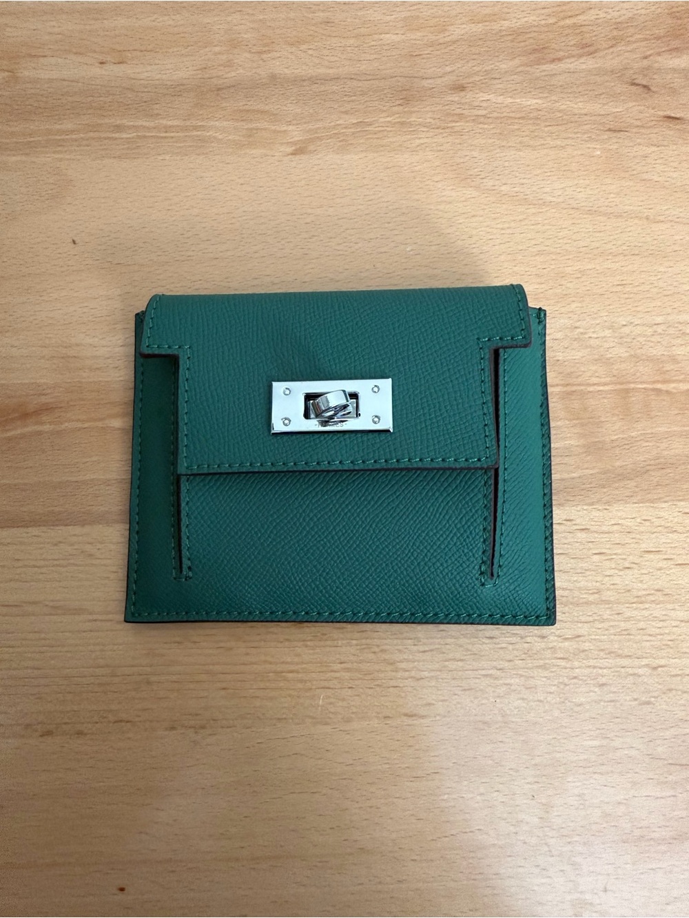 Green Kelly Pocket Compact Wallet vert Epsom leather PHW
